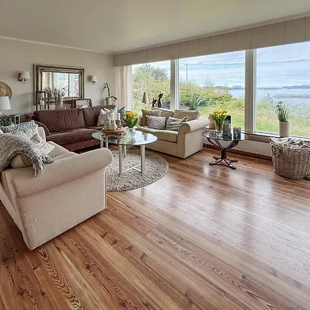 Cozy In Atloy With House Sea View Herland