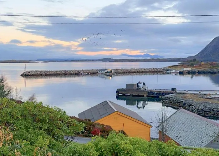 4 Bedroom Gorgeous In Atloy * Herland